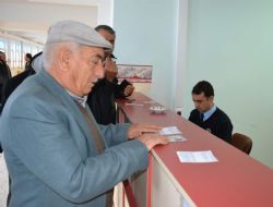 Gürcistan’a kimlikle geçişler başladı 